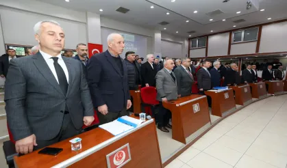 Meclis Üyeleri Maaşlarını depremzedelere ulaştırmak için bağışladı