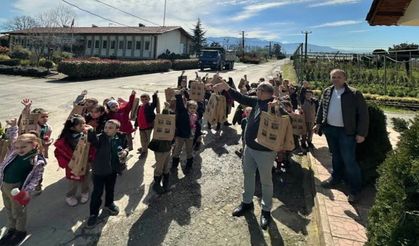 Öğrencileri Hendek Fidanlık Şefliğine Ziyaret Ettiler