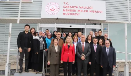 Yaşlılara Saygı Haftasında Hendek Huzur evine ziyaret