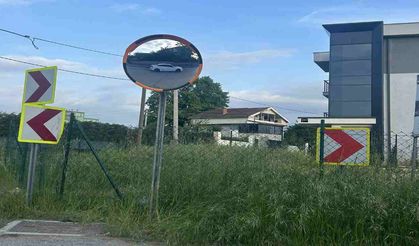 Çiftlik Mahallesi’ne Trafik Güvenliği İçin Uyarıcı Ayna Desteği