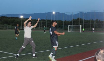 Kayalar Yarı Finale Yükseldi
