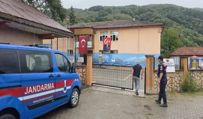 Okul Çevrelerinde Güvenlik ve Trafik Denetimleri Artırıldı