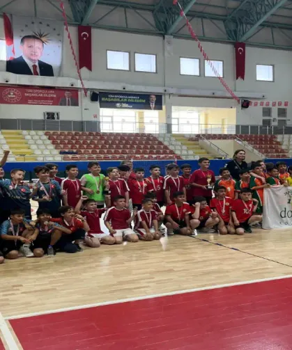 Hendek’te Okul Sporları Hentbol İl Birincileri Belli Oldu