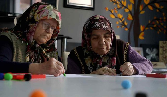 Hendek Huzurevi Sakinlerine Moral Dolu Ziyaret