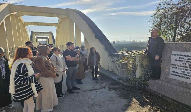 Eğitim Fakültesi Öğrencileri Sakarya’nın Tarihini Keşfetti