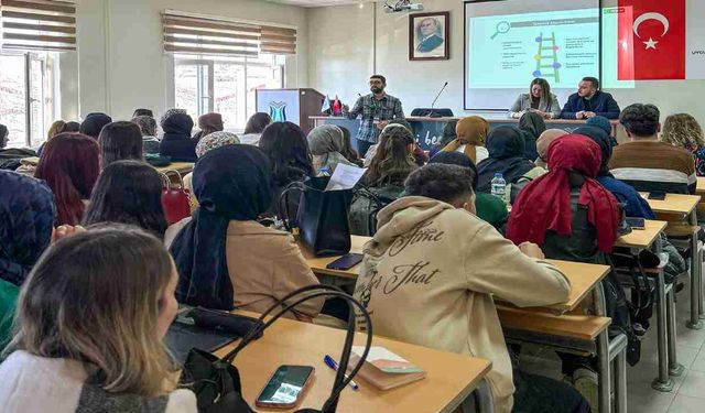 Hendek SUBÜ de Bağımlılıkla Mücadele Semineri Düzenlendi