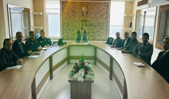 Hendek’te “Sokak Hayvanlarını Koruma” Toplantısı Gerçekleşti