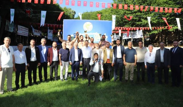 22. Selman Dede Güreşleri'nde Zirve Serdar Yıldırım'ın