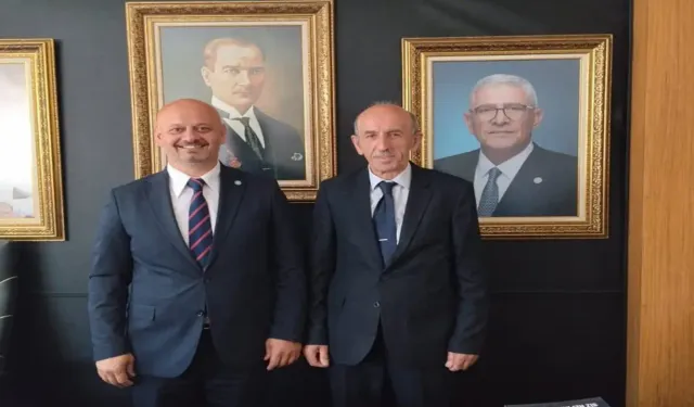 İYİ Parti Hendek'te Faruk Mete Dönemi Başladı