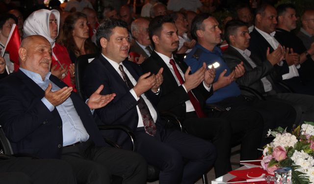 Hendek’te, 15 Temmuz Demokrasi ve Milli Birlik Günü’nün 10. Yıl Dönümü Kutlandı