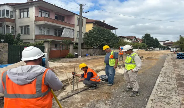 Yenimahalle'de Asbest Boruları Değişiyor Yeni Boru Hattı Döşeniyor