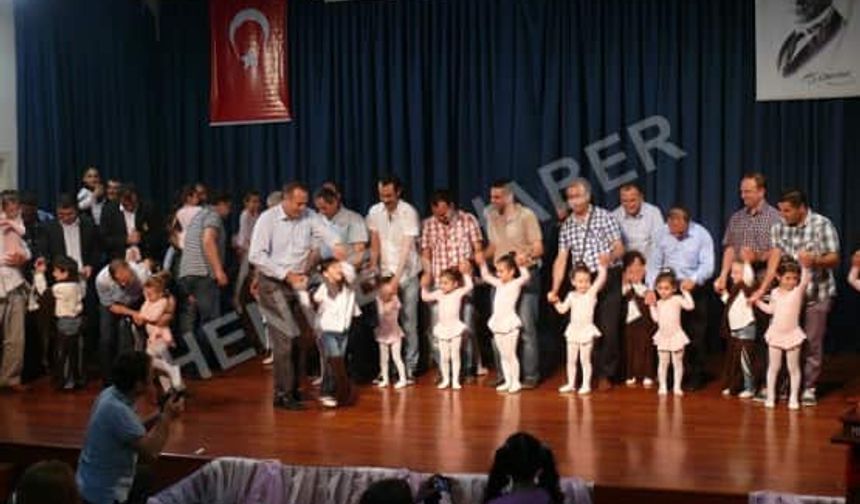 Hendek Anaokulu -2013 Bale Gösterisi Hendek Ticaret Merkezi Konferans Salonu