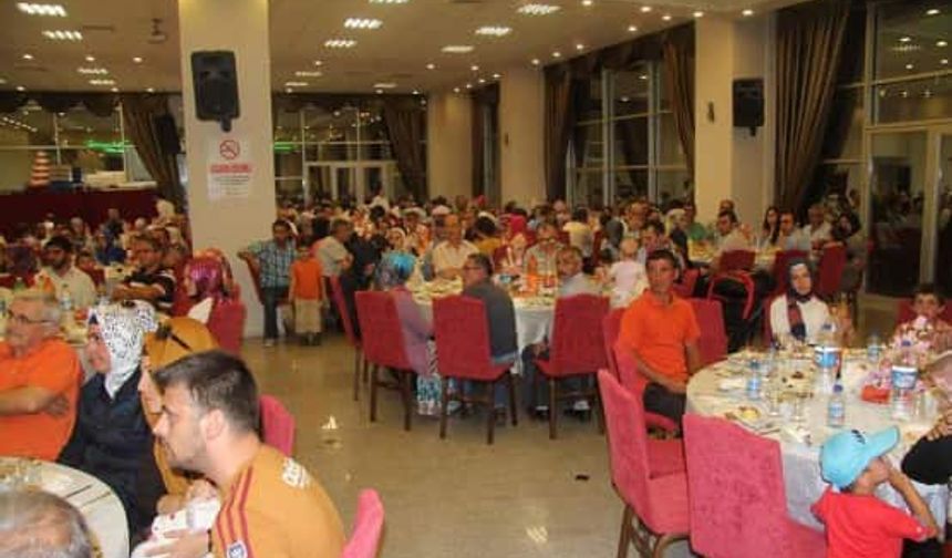 Hendek Belediyesi 2012 yılı iftarı