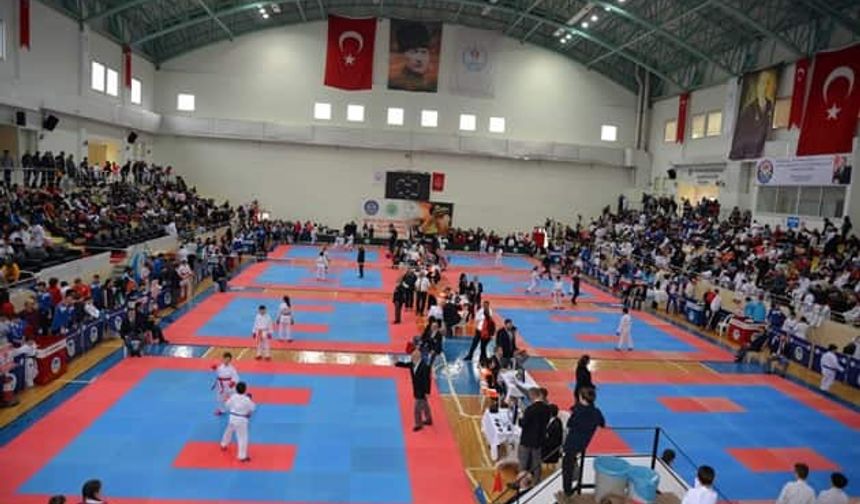 Şehit Ali Gaffar Okkan İllerarası Karate Turnuvası -2018