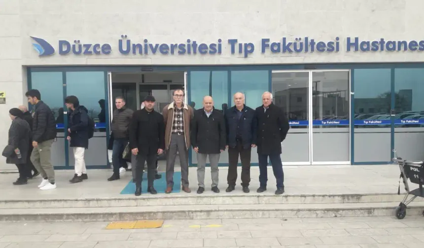 Hendekli Muhtarlar Hastanede ziyaret etti.