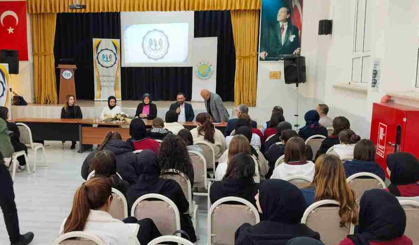 Hendekli Öğrencilere Kariyer Yolculuklarında SUBÜ Desteği