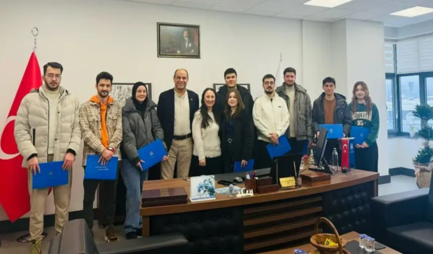 Hendek MYO’dan Ortaokul Öğrencilerine Eğitim