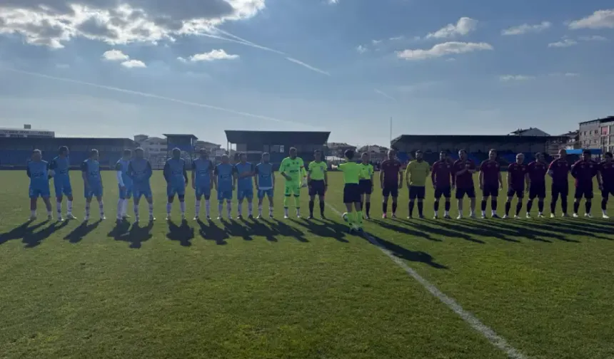 Hendek'te Veteranların Fırtınası: A.Ü. Masterler’ı 4-1 Mağlup Ettiler