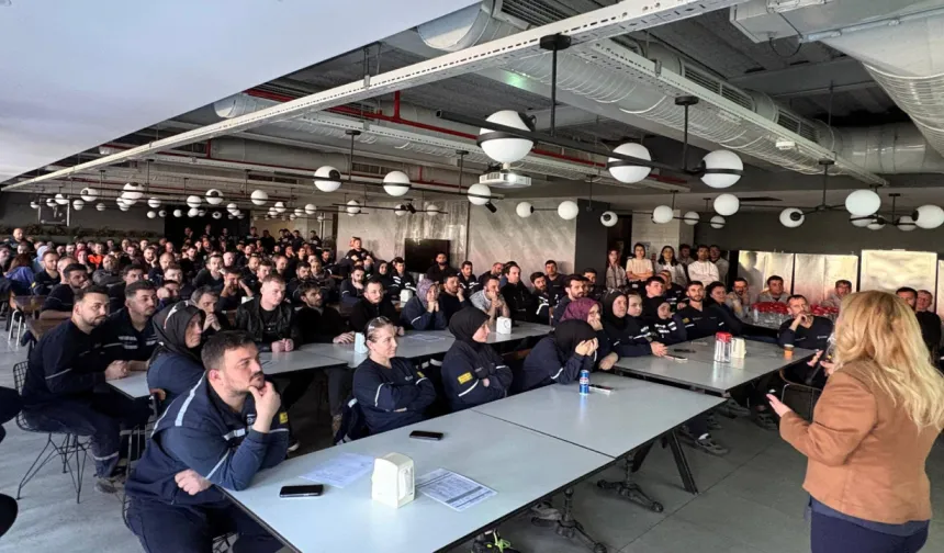 Hendek 2. OSB'de Sanal Kumar Bağımlılığına Karşı Örnek Eğitim