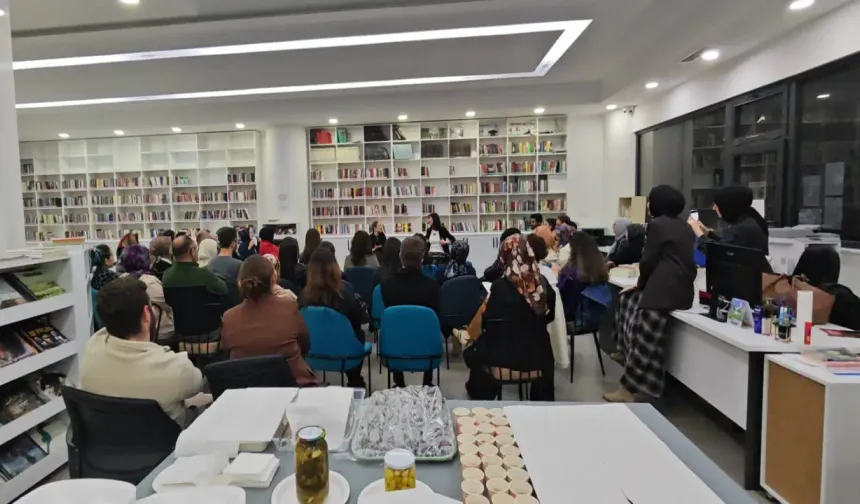 Hendek Kitap Okur Topluluğu'ndan İlk Yazar Söyleşisi
