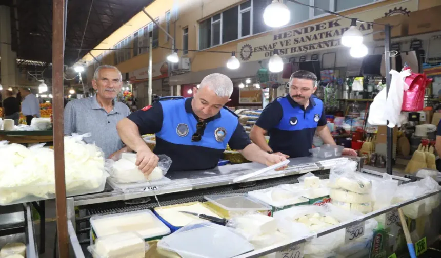 Hendek Belediyesi Zabıta Ekiplerinden Pazar Denetimi