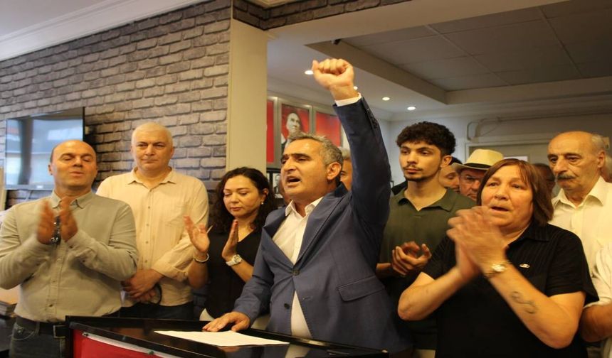CHP Hendek İlçe Teşkilatı Toplu Olarak Yeni Partiye Geçti