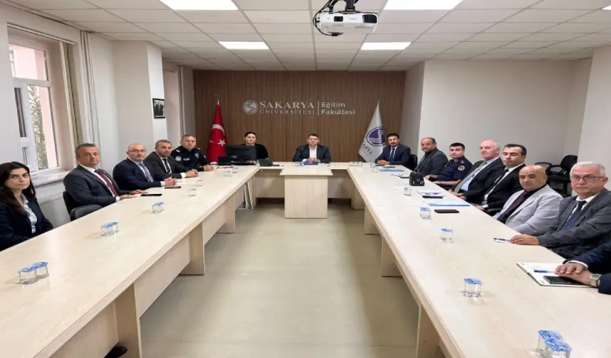 Hendek’te Üniversite ve KPSS Güvenliği Masaya Yatırıldı