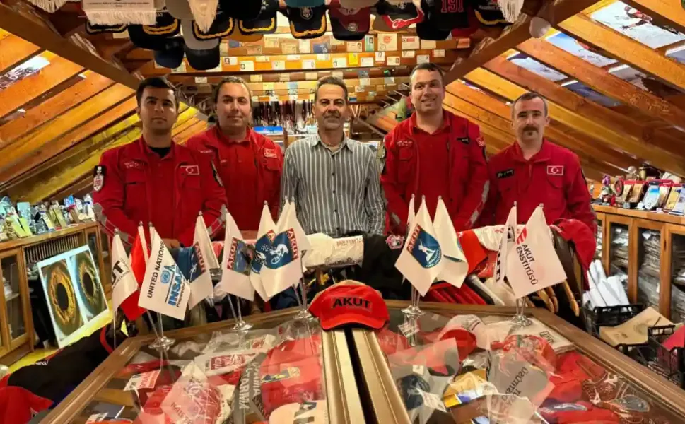 Hayat Arama Kurtarma’dan Nasuh Mahruki’ye Ziyaret