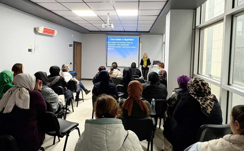 İnsan Hakları Günü Farkındalık Semineri düzenlendi