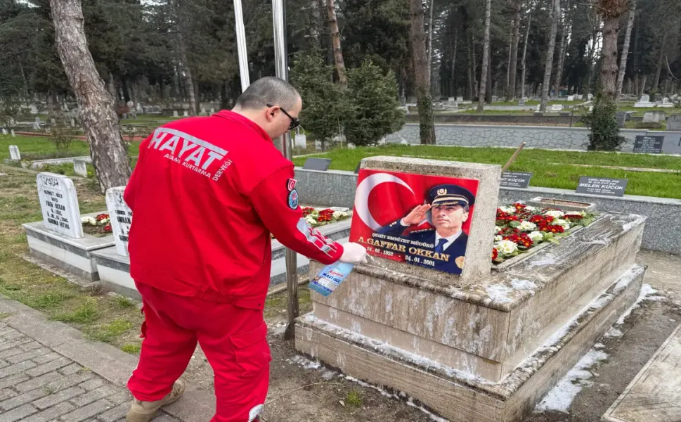 Hayat Arama Kurtarma’dan Şehitliklere Bakım