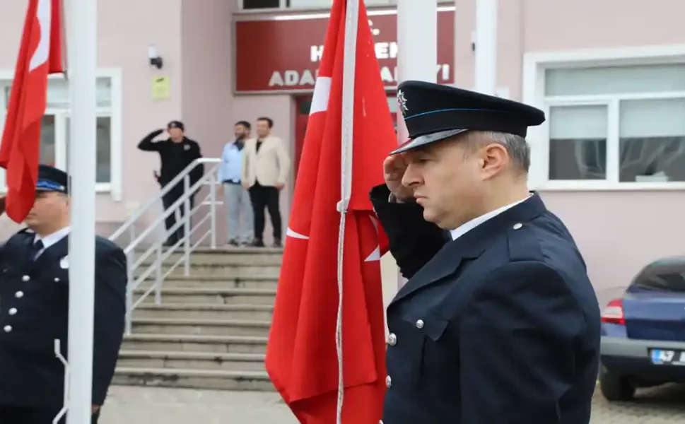 Hendek’te Polis Haftası Törenlerle Kutlandı