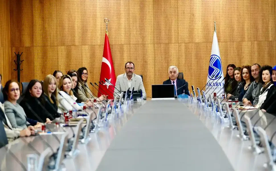 60 Yaş ve Üzeri Bireylere “Yaşam Boyu Öğrenenler Akademisi” açılacak