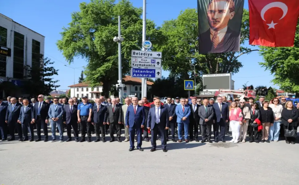 Hendek’te 19 Mayıs Coşkusu: Tören ve Şenlik Bir Arada