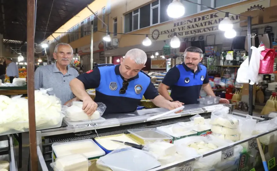 Hendek Belediyesi Zabıta Ekiplerinden Pazar Denetimi