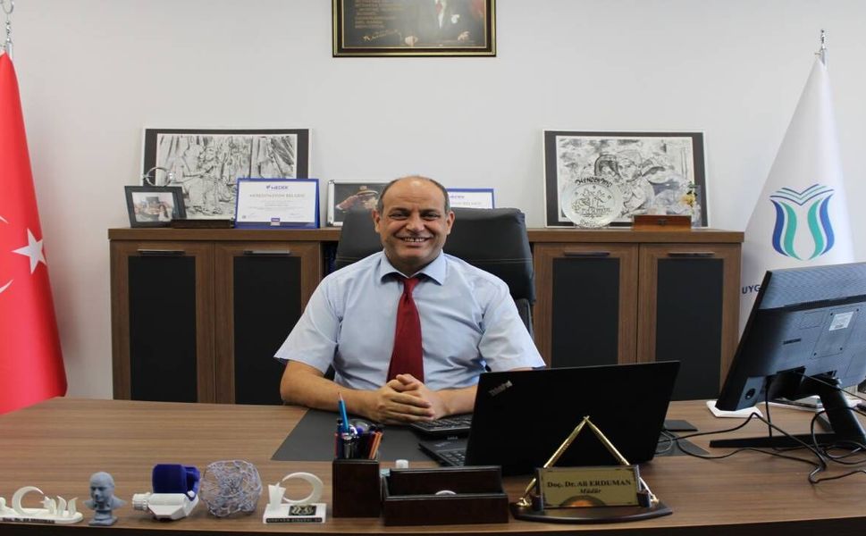 Sanayi ve Üniversite İş Birliğinin Zirvesi Hendek Meslek Yüksekokulu