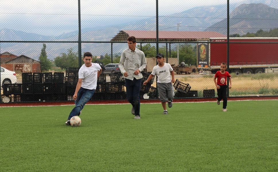 Büyükşehir Genç Yetenekleri Keşfetmek İçin Hendek’te Sahaya Çıkıyor
