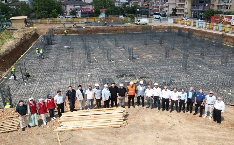 Hendek Gençlik Merkezi'nin Temeli Törenle Atıldı