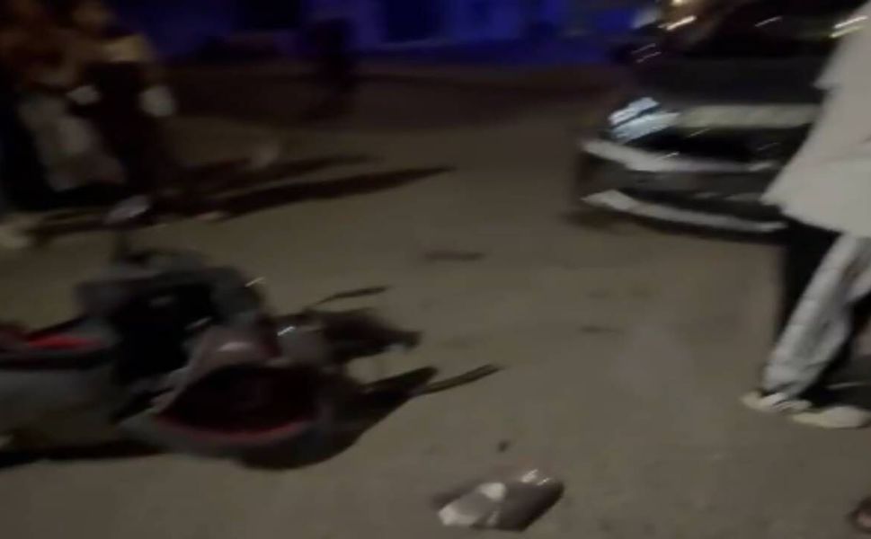 Hendek'te Gece Yarısı Otomobil ile Motosiklet Çarpıştı