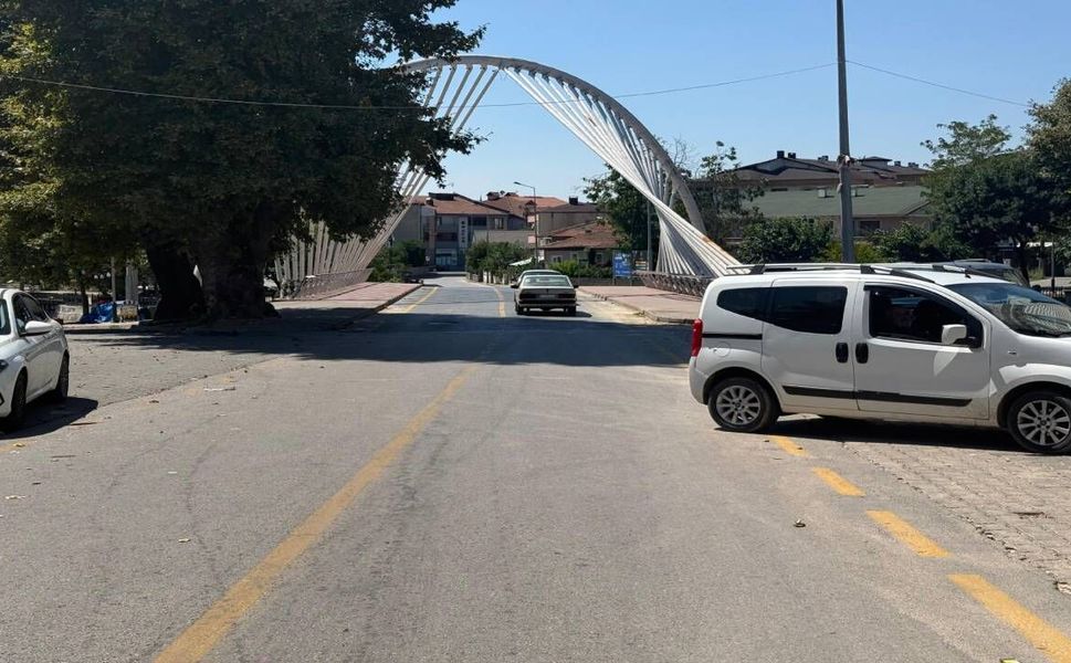 Mahmutbey Bağdat Caddesi'nde Hız Tehlikesine Karşı Mahalleli Tümsek İstiyor