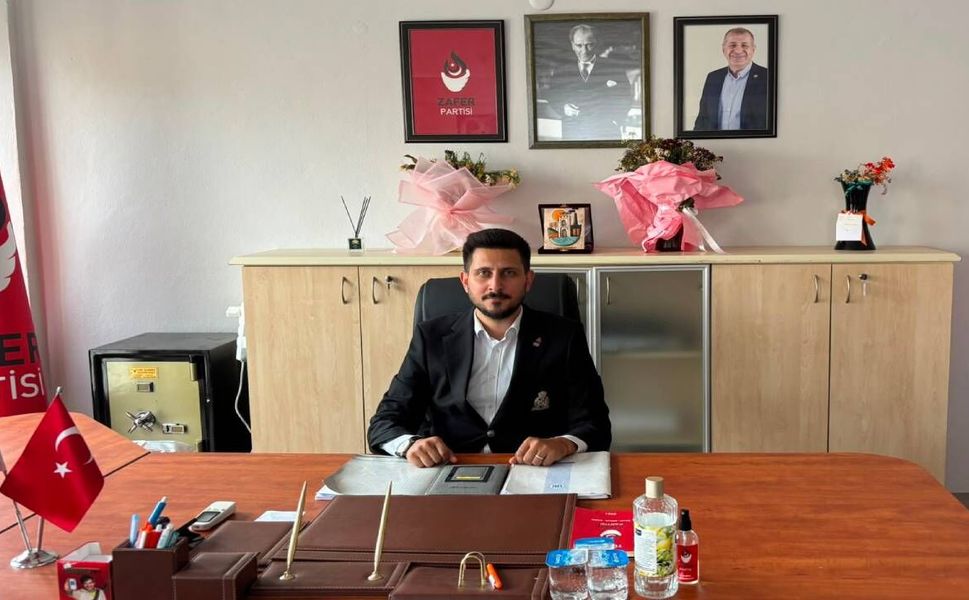 Zafer Partisi Hendek İlçe Başkanı  Yunus Emre Uzun'dan Tartışma Yaratan Açıklamaya Tepki