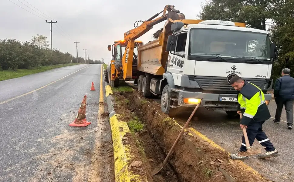Hastane Yolunda Aydınlatma Çalışmaları Başladı