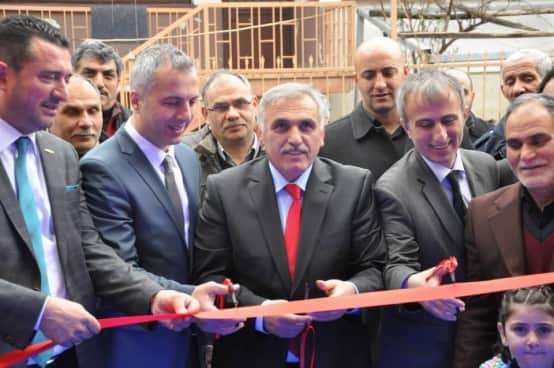 Hendek'te Şamdan Longe Garden Açılışı- Konuklar- açılış esnasından bir görünüm