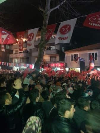 Devlet Bahçeli Hendek'teydi