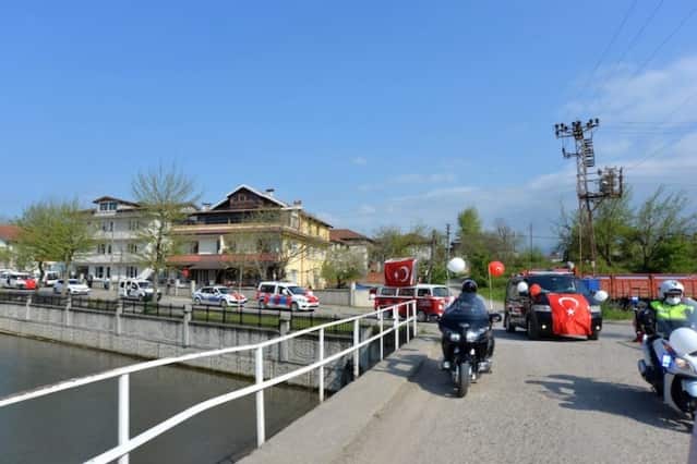 Yıllar Sonra Hendek'te İlk Bayram Korteji düzenlendi