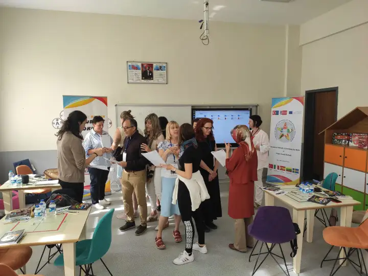Avrupalı Öğretmenler Erasmus+ Kapsamında  Hendek’te workshop çalışması yaptılar