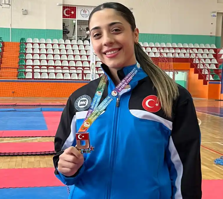 Hendek Karate Takımı, Kırşehir'de Dikkat Çeken Başarıya İmza Attı