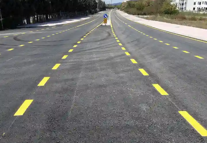 Hendek Yavuz Sultan Selim Caddesi trafiğe açıldı