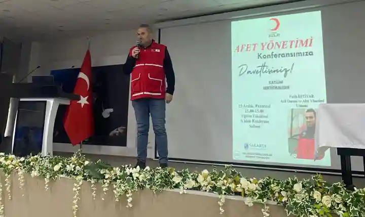 TRAC ve Kızılay Şubeleri Afet Yönetimi Konferansı Düzenlediler