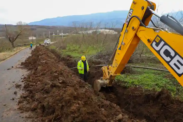 Hendek İkramiye’de 1.500 Metrelik İçme Suyu Hattı Yenileniyor