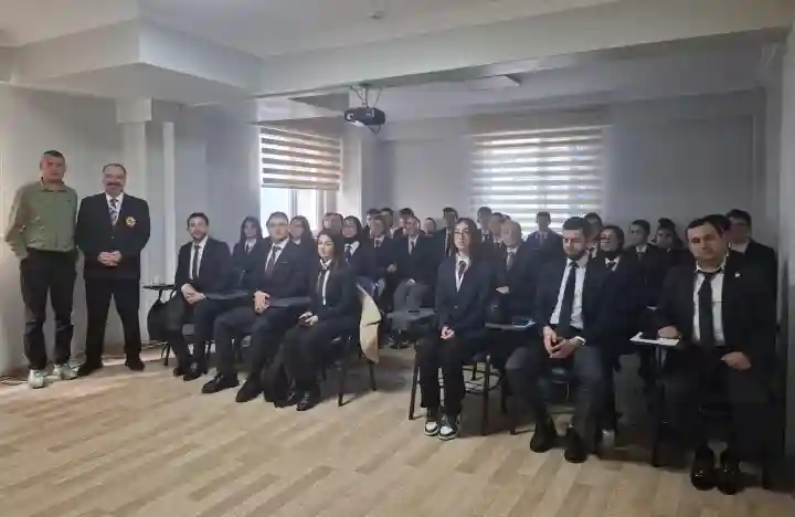 Hendek’te Karate Aday Hakem Kursu Başladı